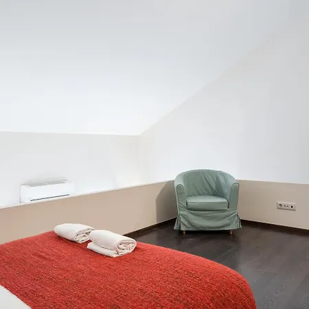 Enigma Building Apartment Porto
